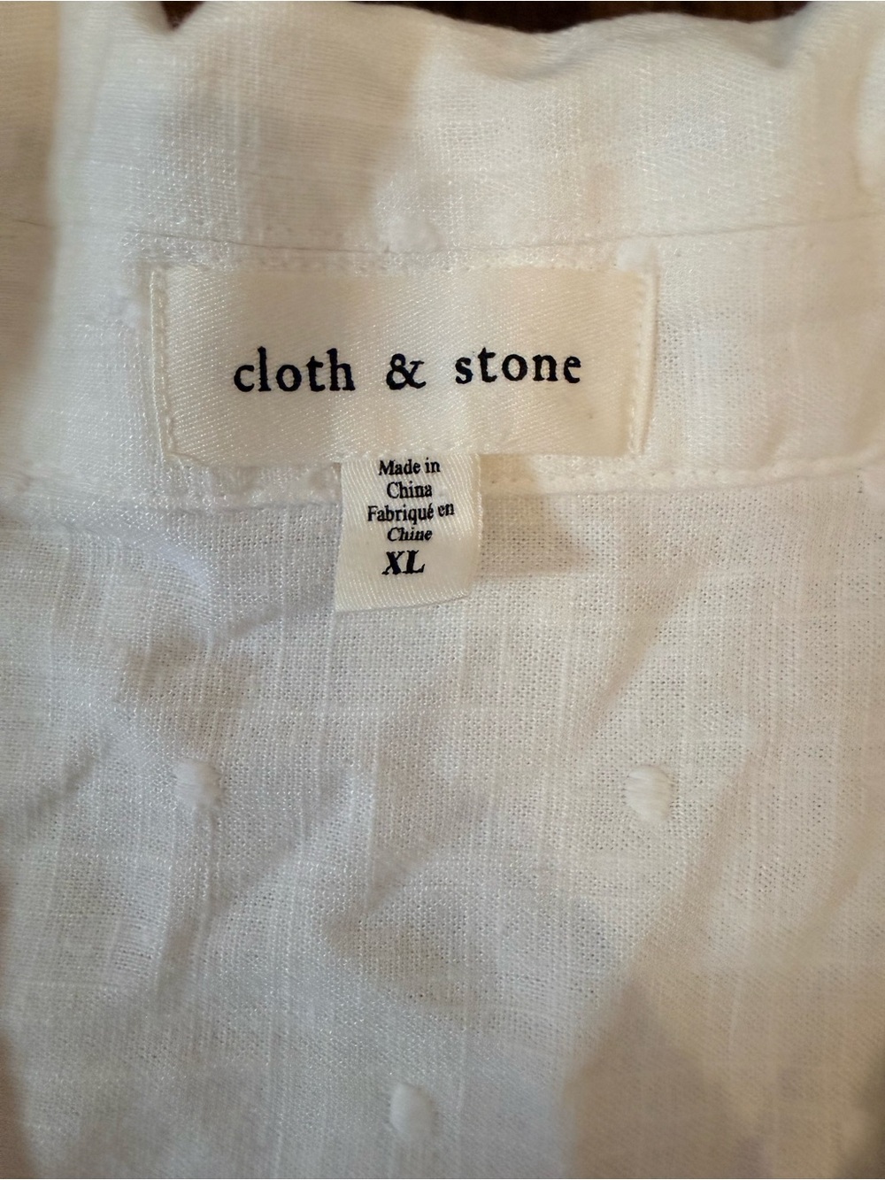 cloth & stone White Eyelet Hem Sleeveless Button-Up Blouse - Picture 8 of 8